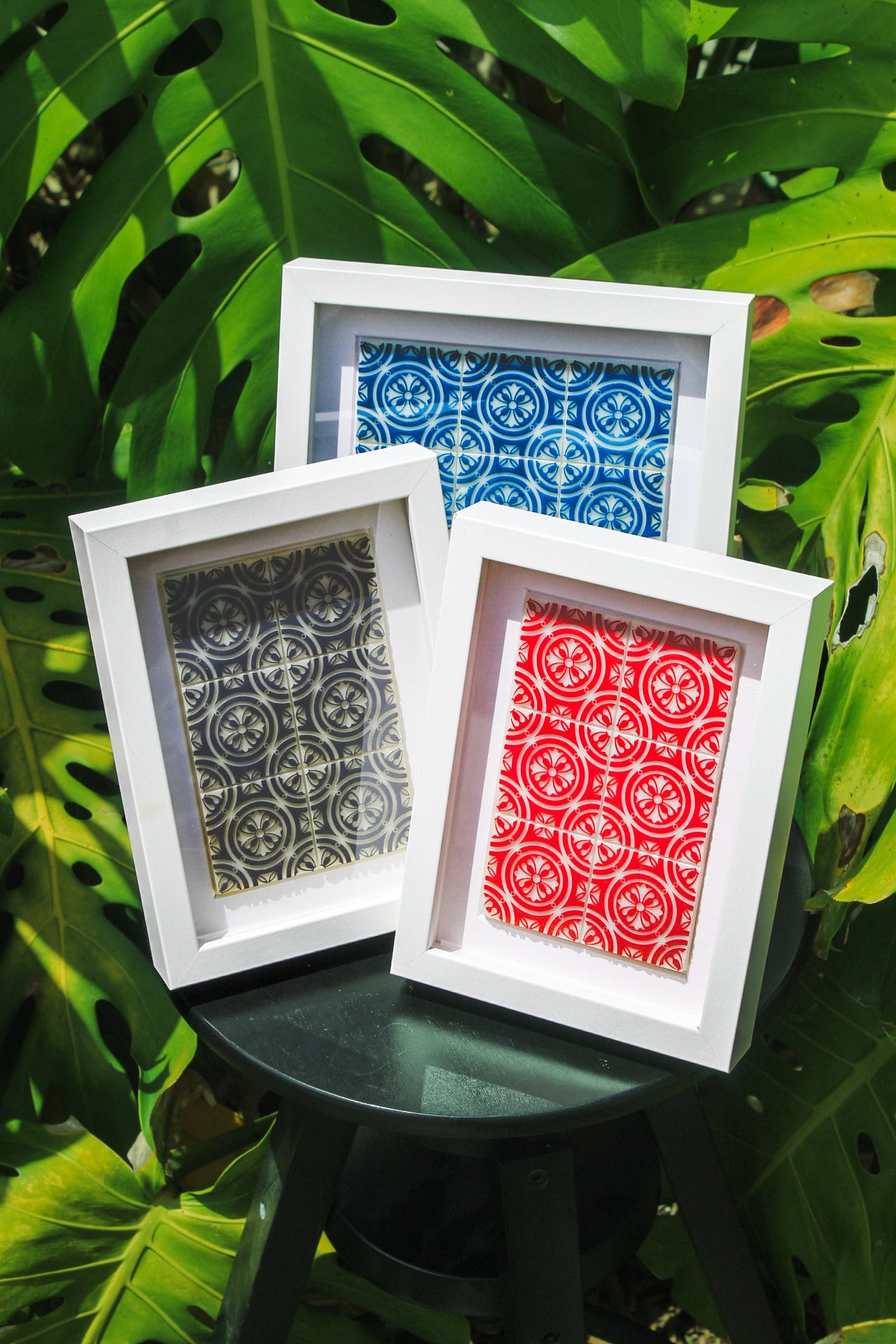 LOSAE’ FRAMED TILE