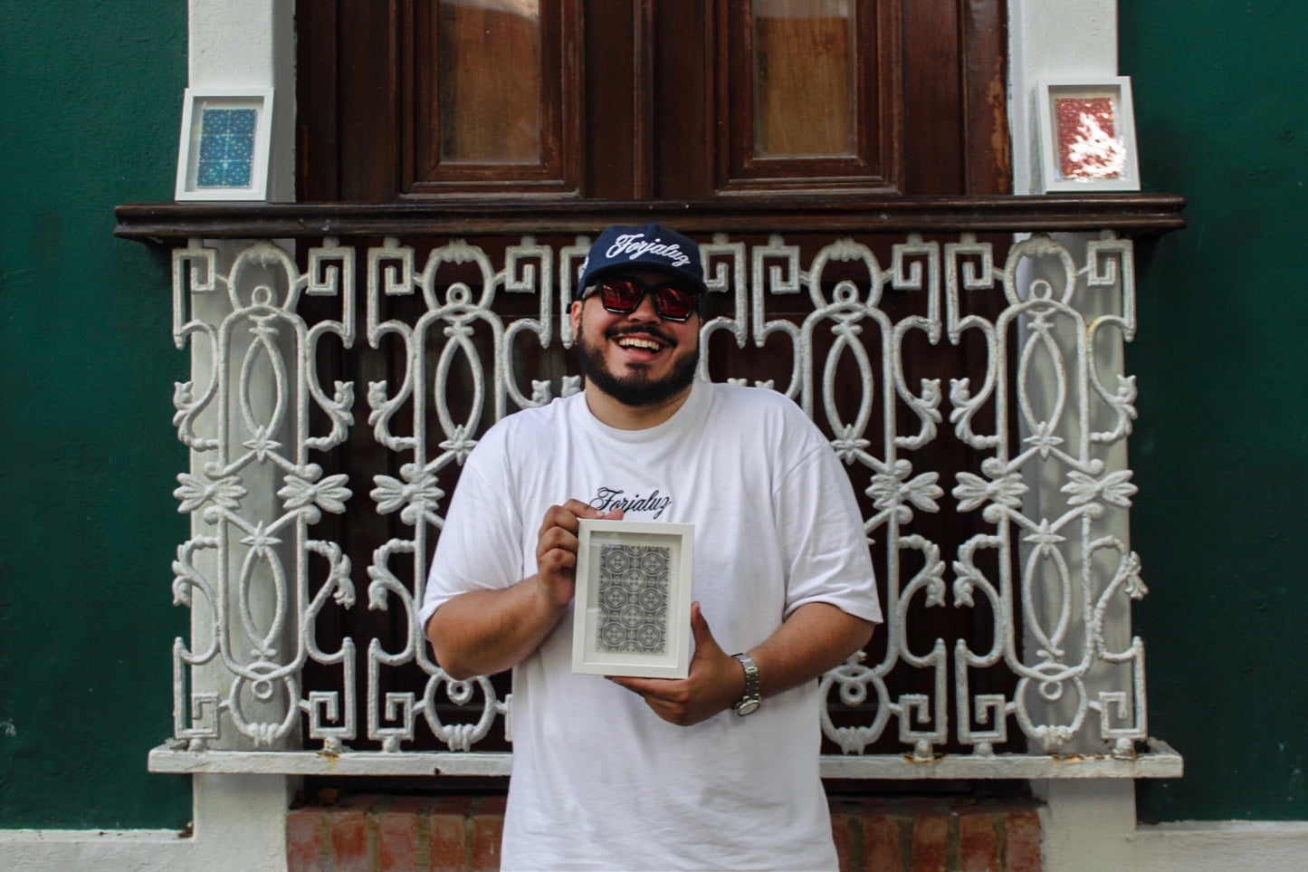LOSAE’ FRAMED TILE