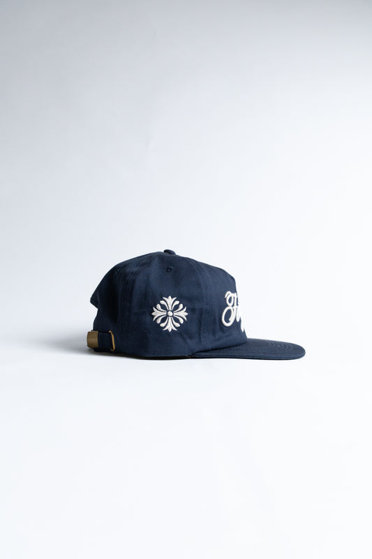 SCRIPT UNCONSTRUCTED CAP (NAVY)