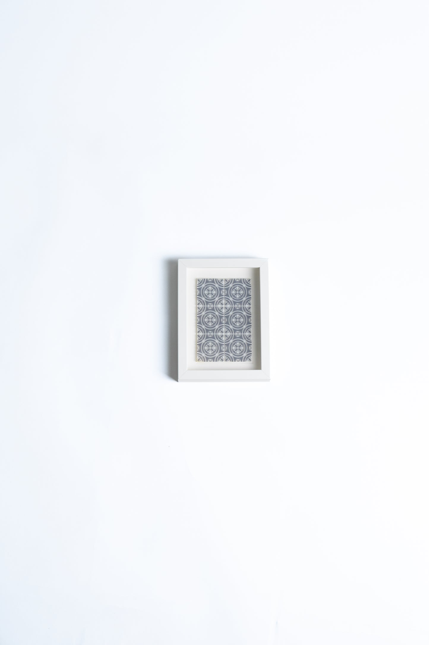 LOSAE’ FRAMED TILE